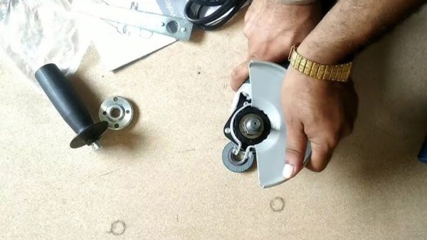 آموزش-طریقه-بستن-محافظ-سنگ-فرز
