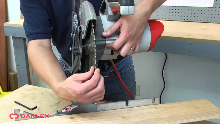 آموزش تعویض صفحه پروفیل بر طریقه-تعویض-صفحه-پروفیل-بر