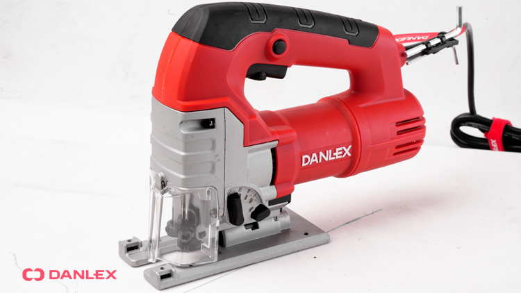 بررسی تخصصی تفاوت اره عمود بر با اره دیسکی فرق-اره-عمود-بر-با-اره-دیسکی