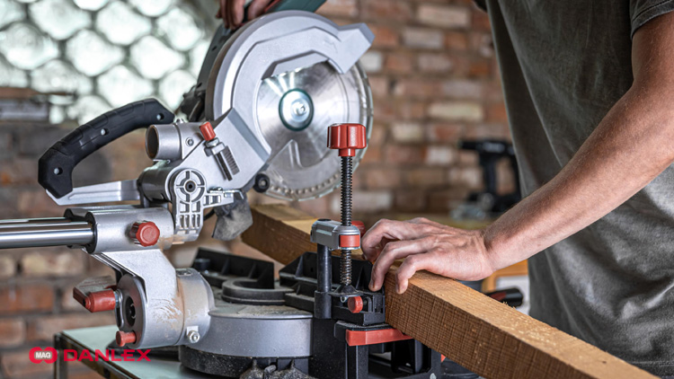 فرق-فارسی-بر-ثابت-و-کشویی